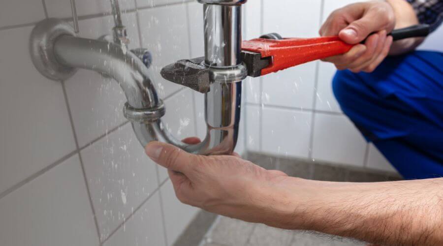 Expert burst pipe repair services in Moorefield, WV